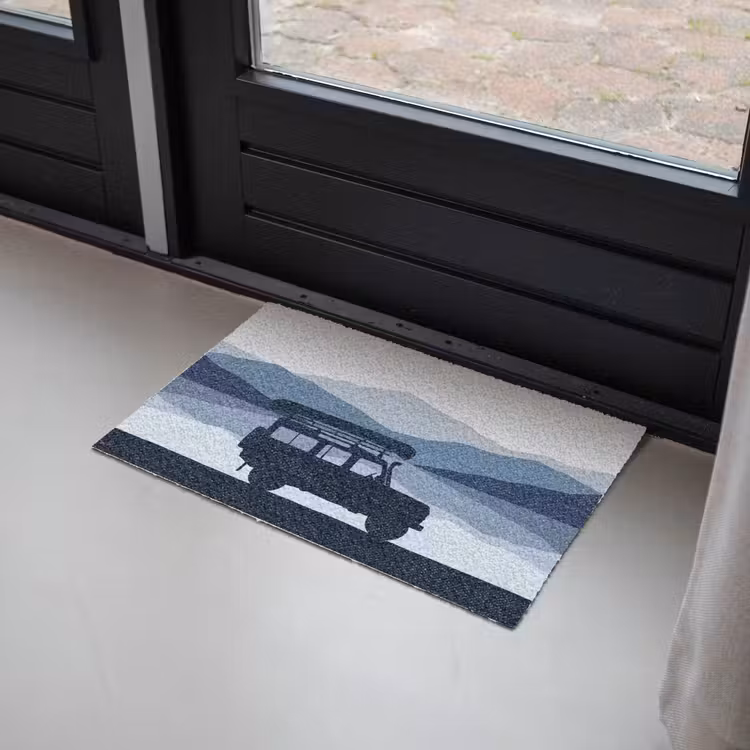 Auto - Meer - Bergen - Blauw Deurmat klein -sfeer2