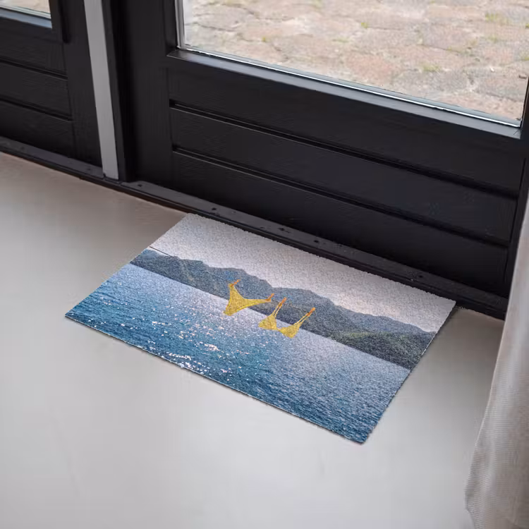 Fußmatte - Bademode – Bikini – Meer – Berge – Gelb - Badmode - Bikini - Zee - Bergen - Geel Deurmat klein