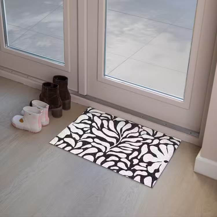 Bloemen print - Zwart - Wit - Bladeren Deurmat klein -sfeer3