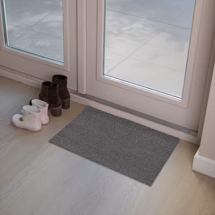 Charcoal - Grijs- Grey Deurmat klein 898 -sfeer3