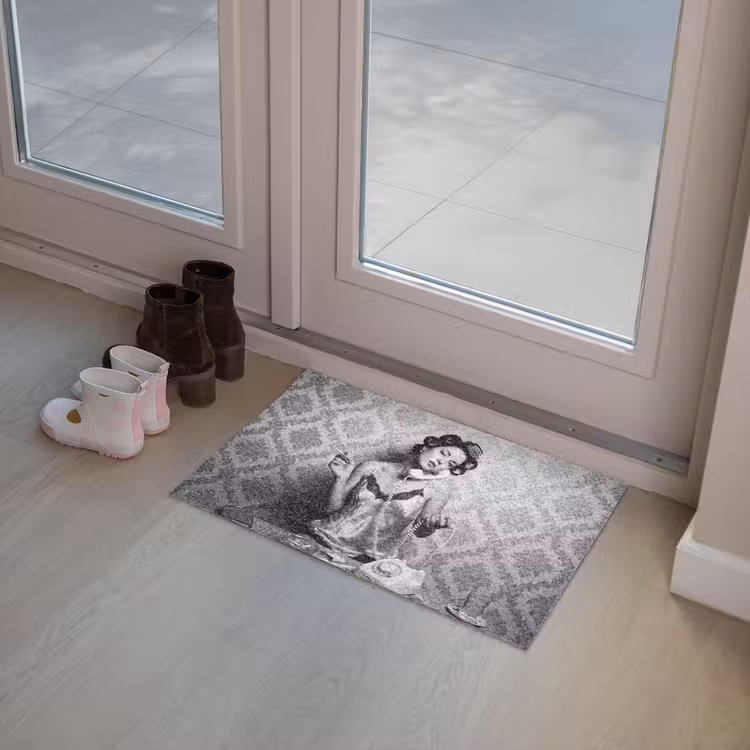 Chic - Vrouw - Zwart - Wit Deurmat klein -sfeer3