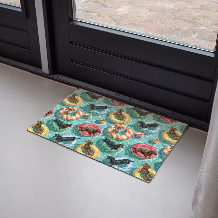 Teckels - Zwembad - Kleurrijk Deurmat klein 898 -sfeer2