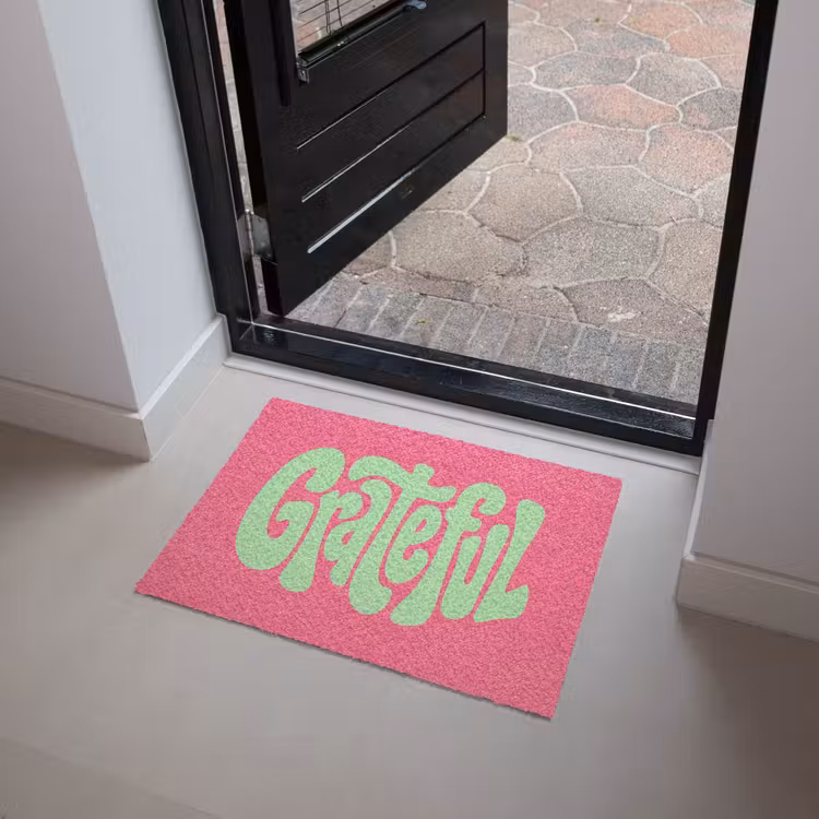 Grateful - Groen - Grafisch - Vloeiend Deurmat klein -sfeer5