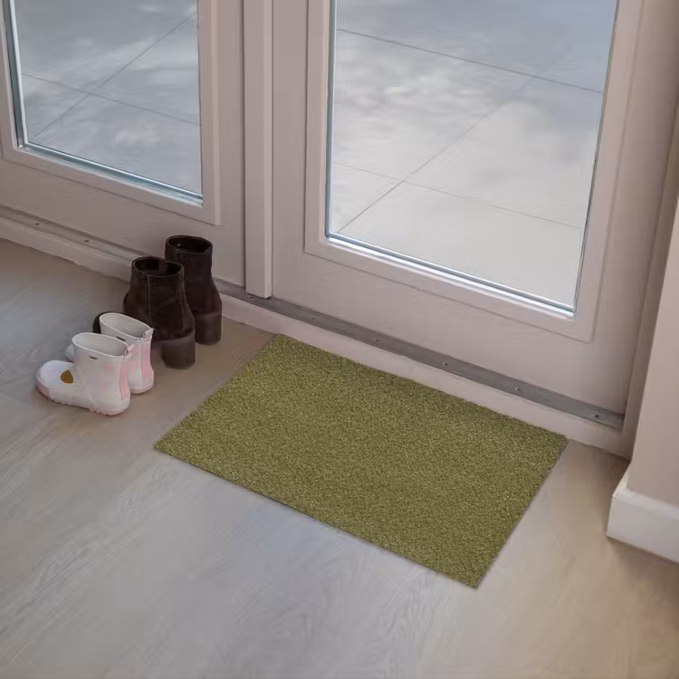 Dark - Olive - Groen Deurmat klein 898 -sfeer3