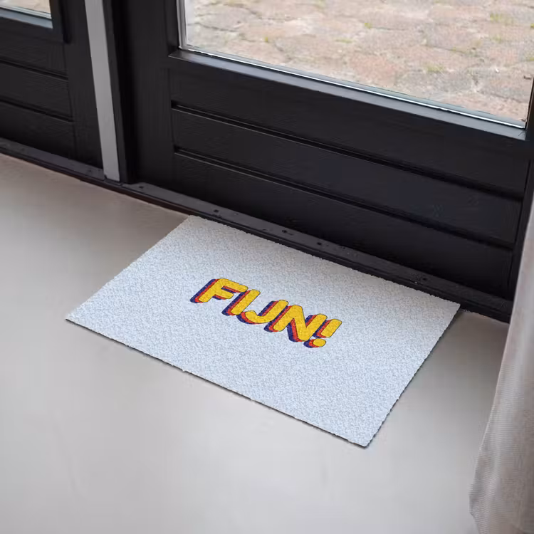 Fijn - Geel - Oranje Deurmat klein -sfeer2