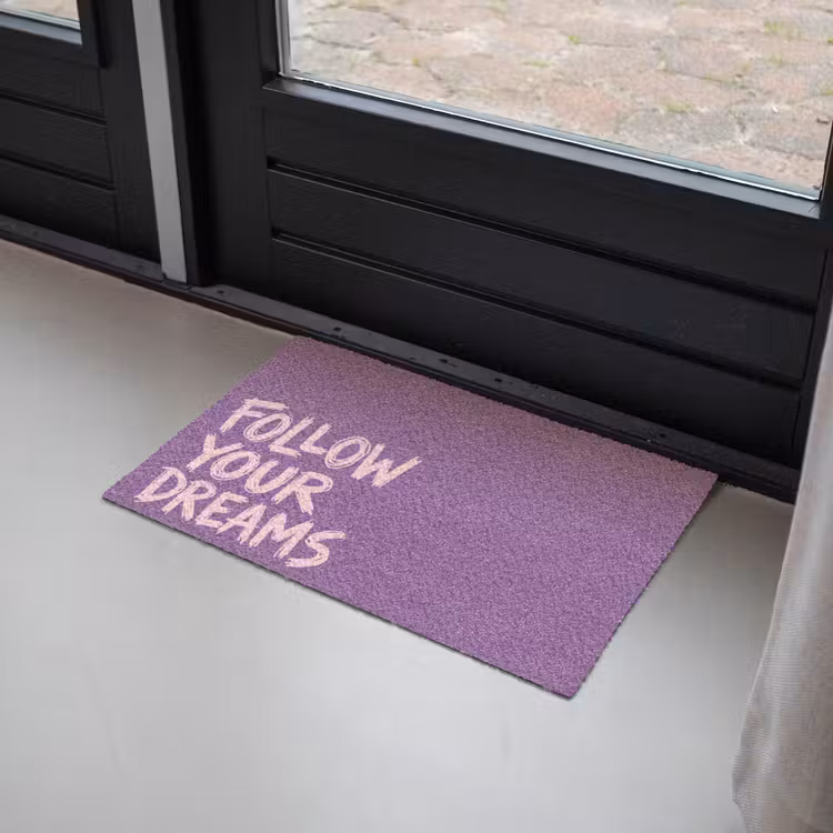 Follow your dreams - Paars - Penseeltextuur Deurmat klein -sfeer2