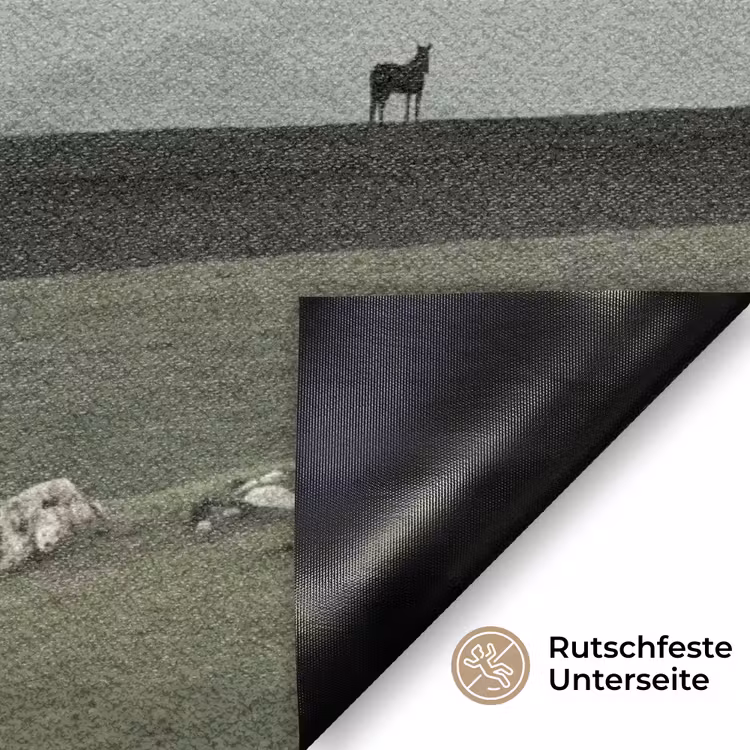 Grijs - Berg - Paarden Deurmat klein -antislip_DE