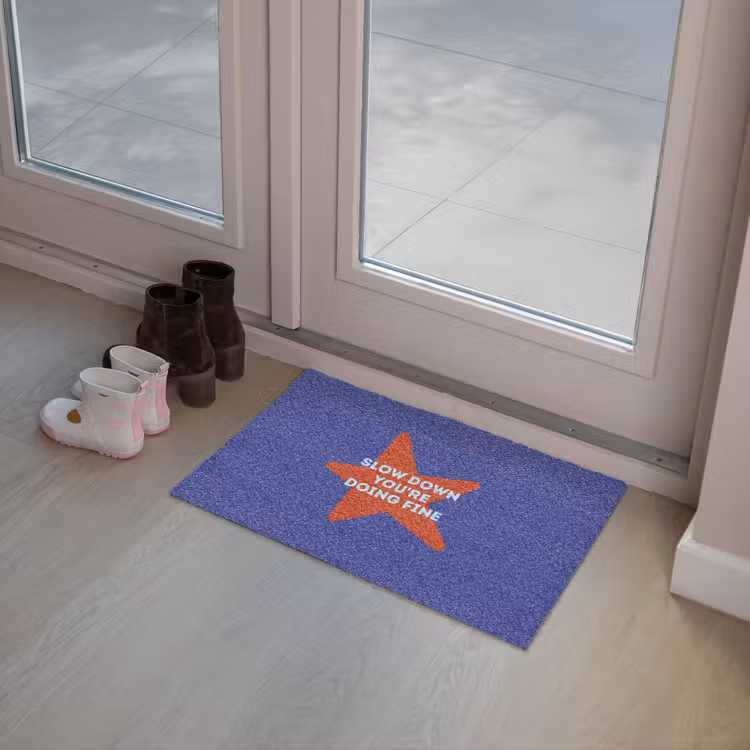 Slow down you're doing fine - Ster - Blauw Deurmat klein -sfeer3