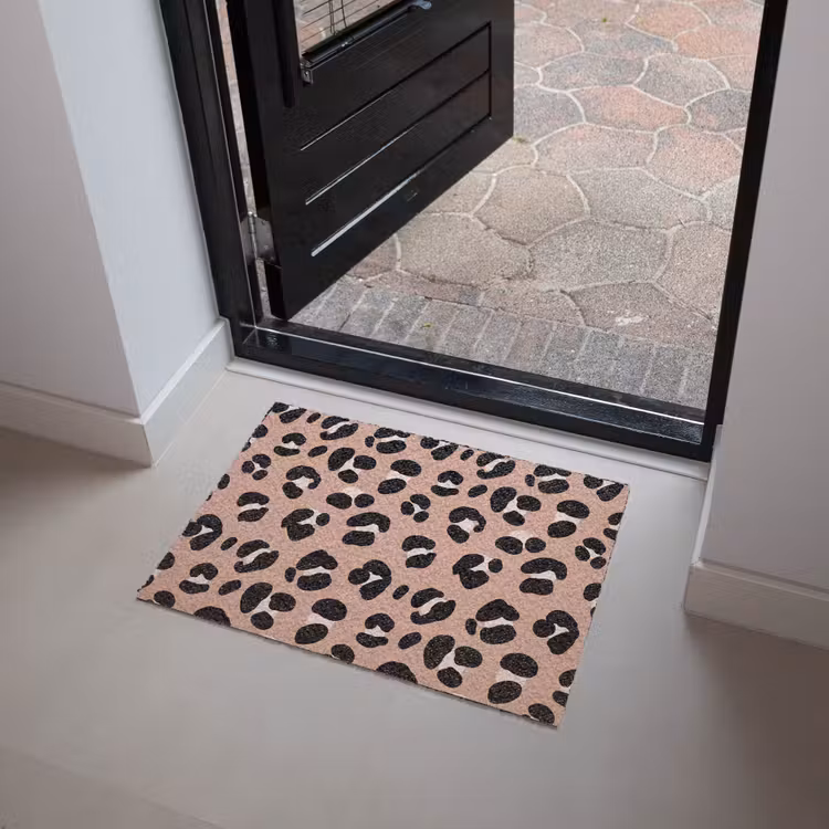 Luipaard - Vlekken - Beige - Roze Deurmat klein 898 -sfeer5