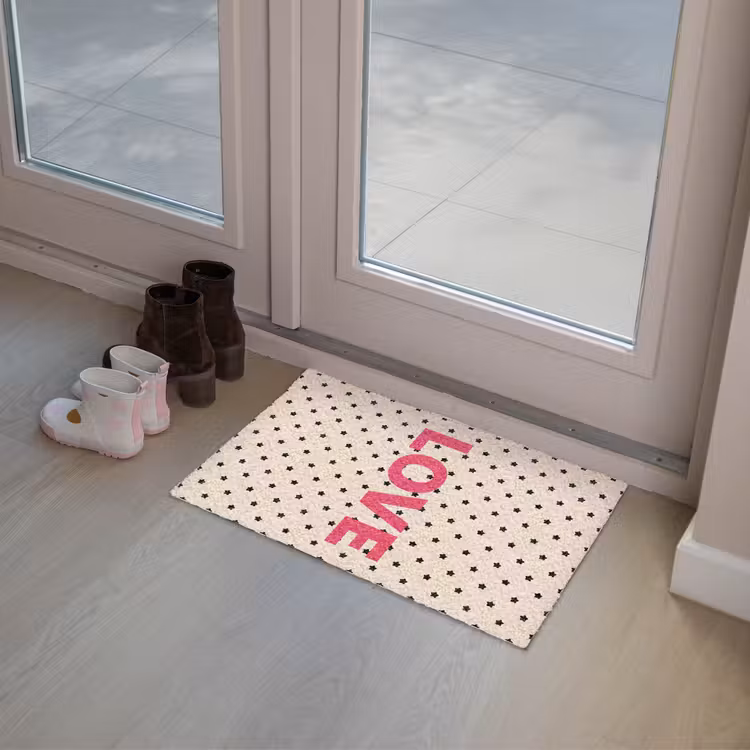 Love - Stippen - Roze Deurmat klein -sfeer3