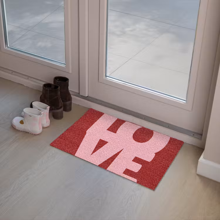 Love - Rood - Blokletters Deurmat klein -sfeer3