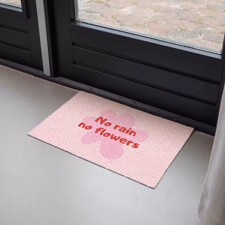 No rain no flowers - Bloem - Roze Deurmat klein -sfeer2