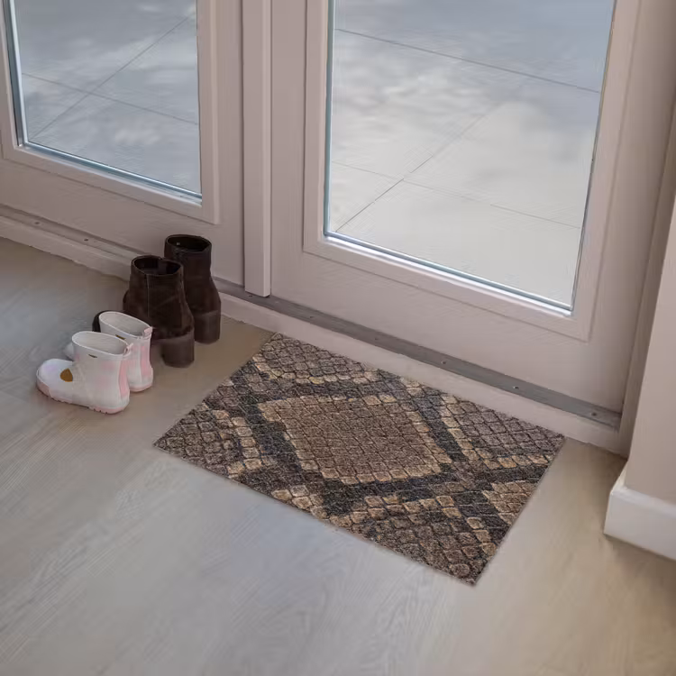 Python - Schubben - Brons Deurmat klein -sfeer3