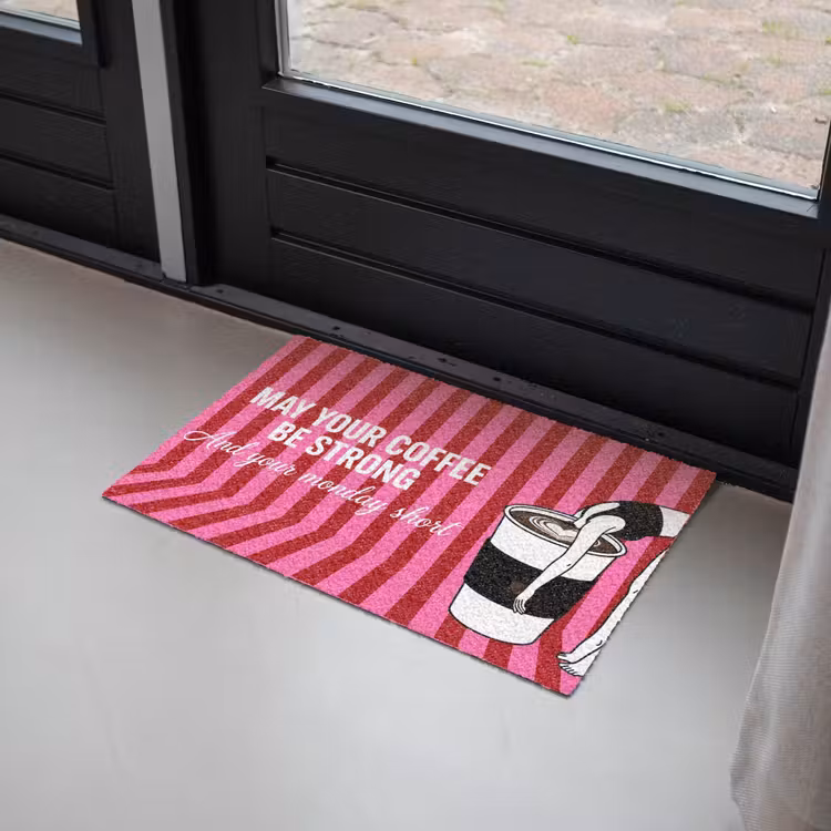 Roze - Strepen - Koffie - Maandag Deurmat klein -sfeer2