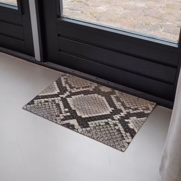 Slangenleer - Patroon - Beige Deurmat klein -sfeer2