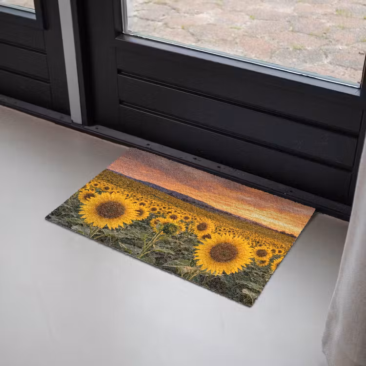 Zonnebloemen - Heuvellandschap - Geel Deurmat klein -sfeer2