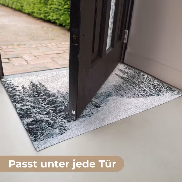 Weg - Sneeuw - Naaldbos - Winter - Avontuurlijk Deurmat klein -USP_DE