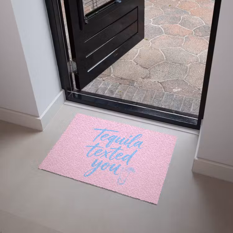 Tequila texted you - Roze - Blauw Deurmat klein -sfeer5