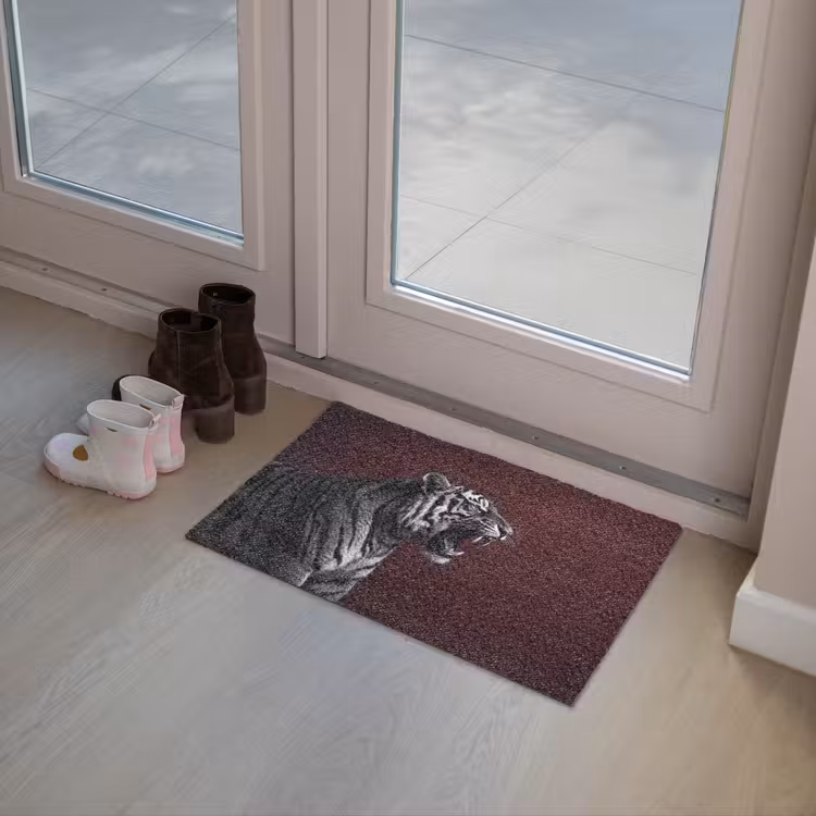 Tijger - Brult - Bordeaux Deurmat klein -sfeer3