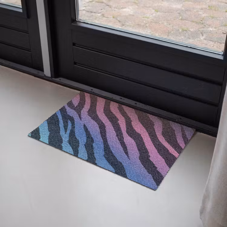 Tijgerprint - Blauw - Paars - Kleurrijk Deurmat klein -sfeer2