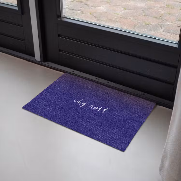 Why not - Blauw - Handgeschreven Deurmat klein -sfeer2