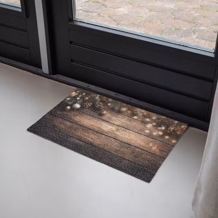 Kerstdecoratie - Houten - Dennenappel - Bruin Deurmat klein -sfeer2