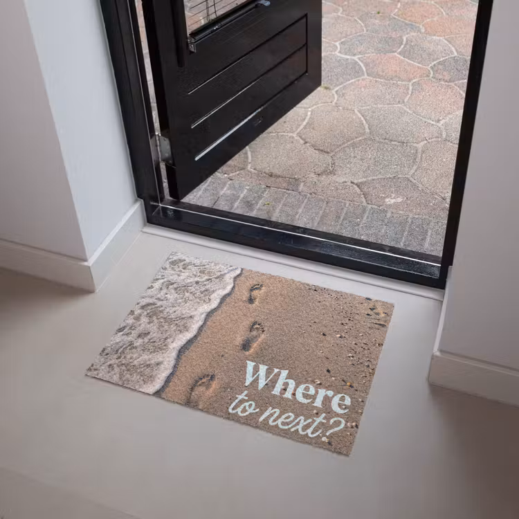 Where to next - Strand - Voetstappen Deurmat klein -sfeer5