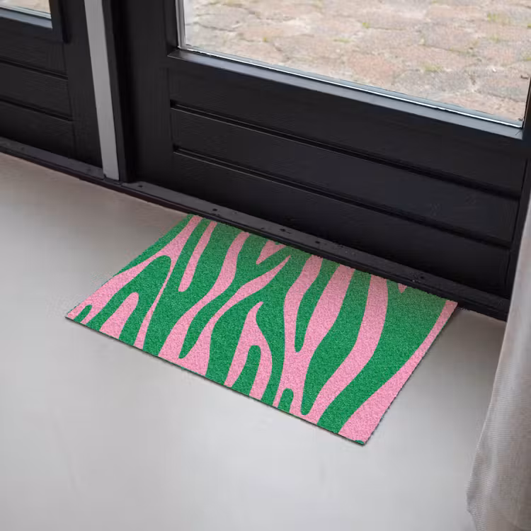 Zebraprint - Roze - Groen - Dierenprint - Kleurrijk Deurmat klein -sfeer2