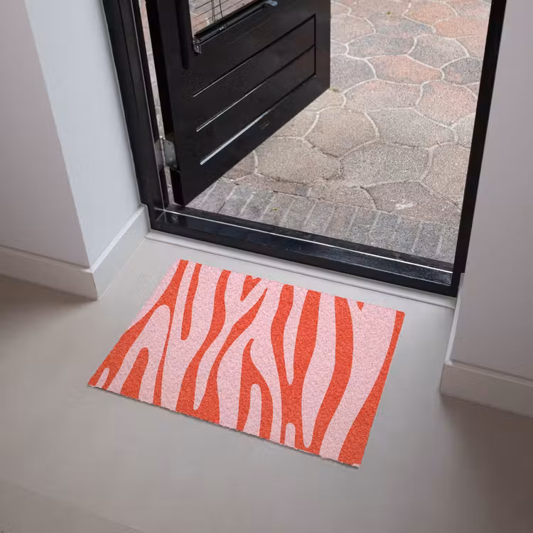 Zebraprint - Roze - Rood - Dierenprint Deurmat klein -sfeer5