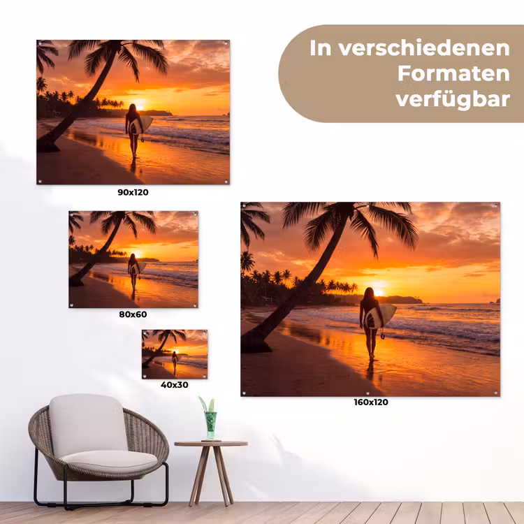 Vrouw - Surfplank - Strand - Zonsondergang - Oranje tuinposter los doek klein -Xsfeer9_DE