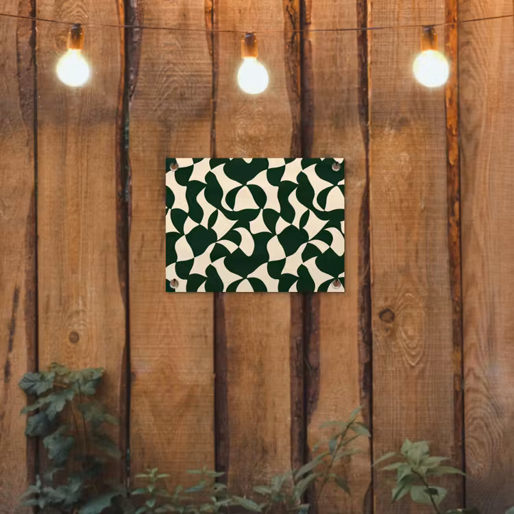 Groen - Organische vlakken - Crème tuinposter los doek klein 239 -sfeer1