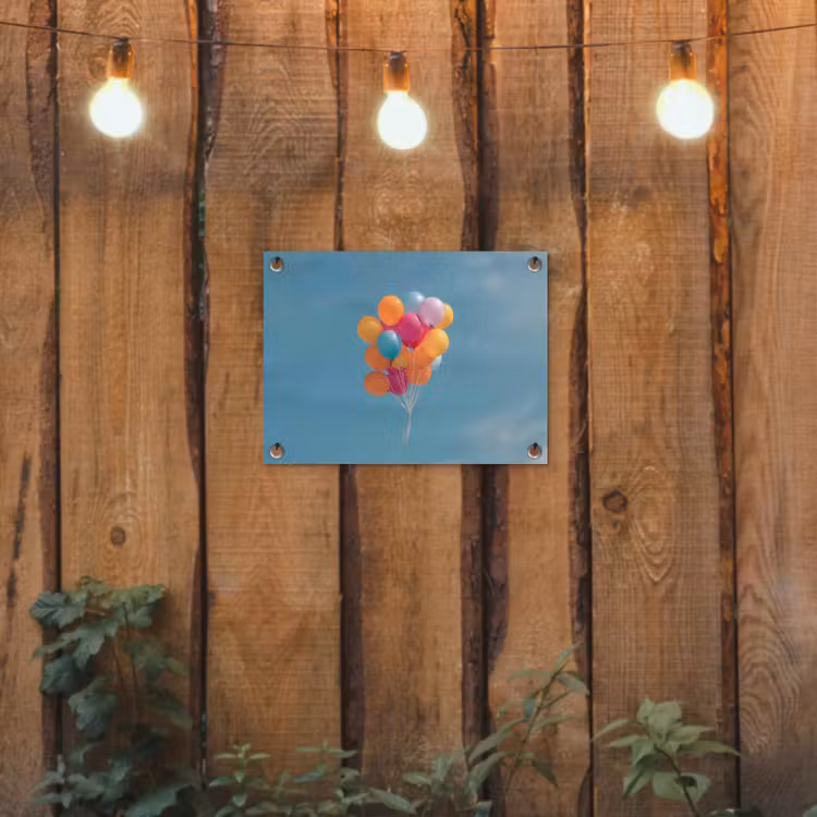 Ballonnen - Kleurrijk - Heldere hemel tuinposter los doek klein -sfeer1