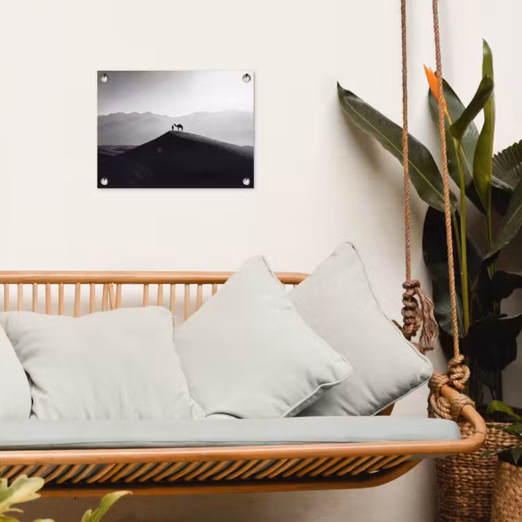 Mens - Kameel - Zandduin - Natuur - Monochroom tuinposter los doek klein -sfeer7
