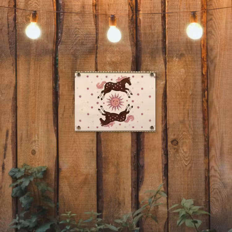 Paard - Zon - Mystiek - Illustratie - Roze tuinposter los doek klein -sfeer1
