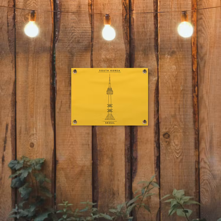 Toren - Seoul - Architectuur - Minimalistisch - Geel tuinposter los doek klein -sfeer1