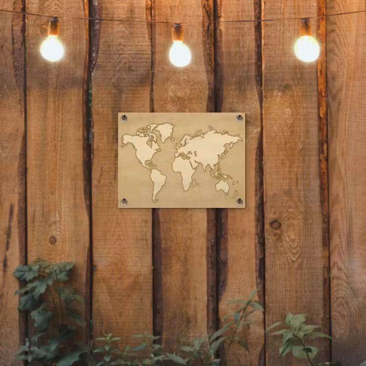 Wereldkaart - reliëfeffect - klassiek tuinposter los doek klein -sfeer1