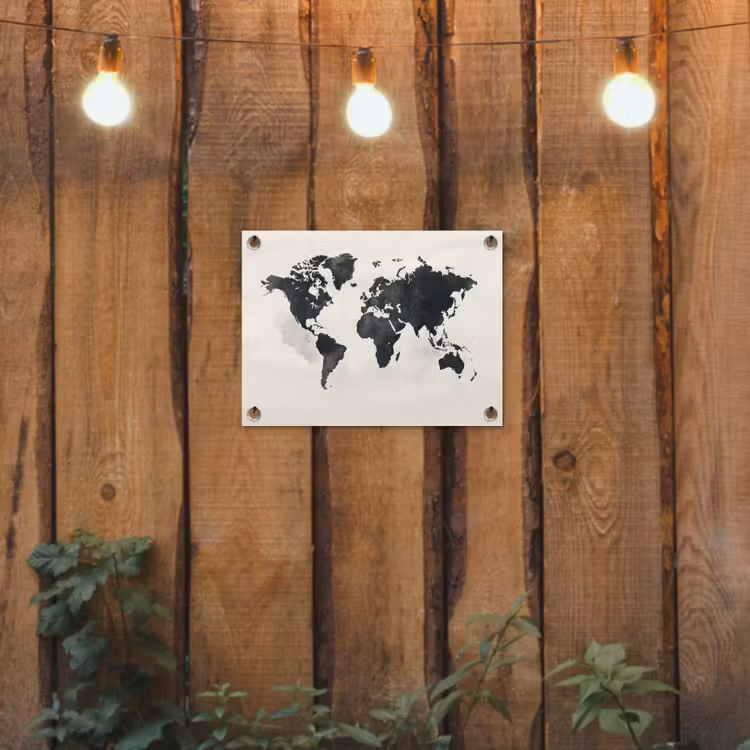 Wereldkaart - Zwart - Wit - Verf tuinposter los doek klein -sfeer1
