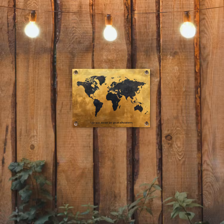 Quote - Goud - Wereldkaart - Zwart tuinposter los doek klein -sfeer1