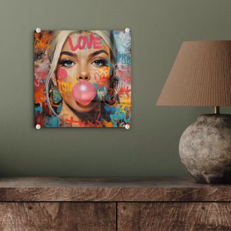 Vrouw - Kauwgom - Graffiti - Love plexiglas 5mm klein -sfeer3