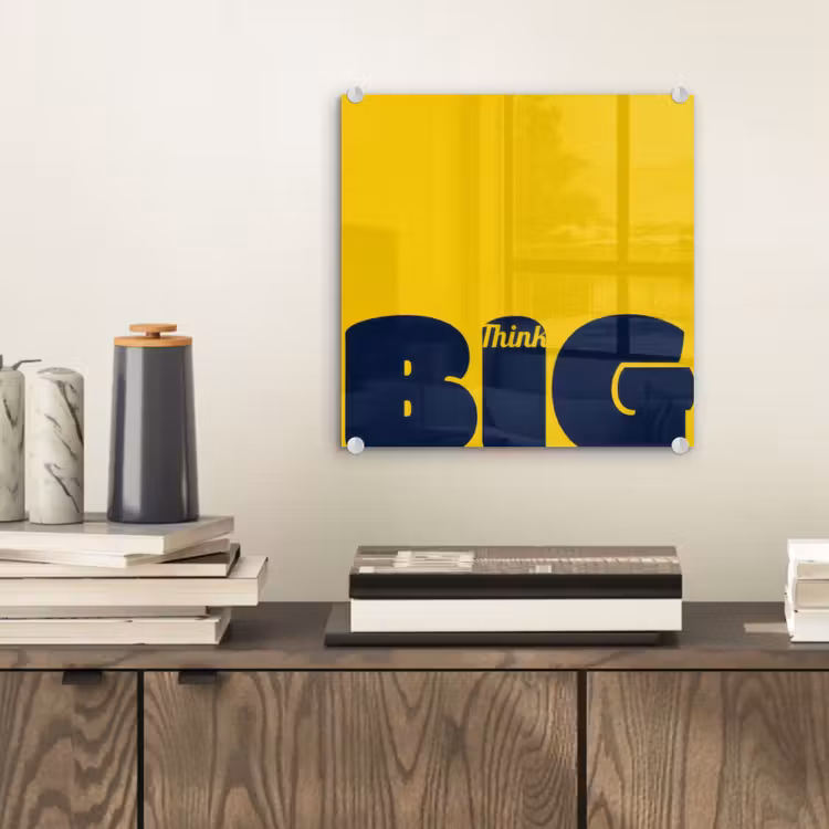 Geel - Think big - Grafisch plexiglas 5mm klein -sfeer1