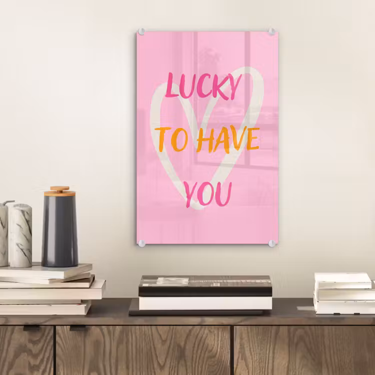 Lucky - Love - Valentijn - Roze plexiglas 5mm klein -sfeer1