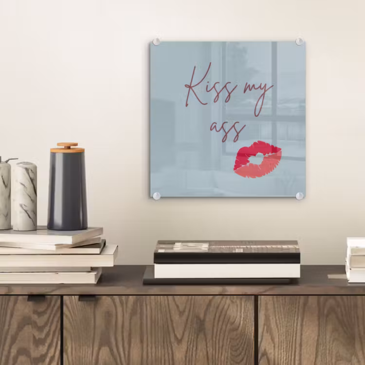 Kiss my ass - Lip - Blauw plexiglas 5mm klein -sfeer1