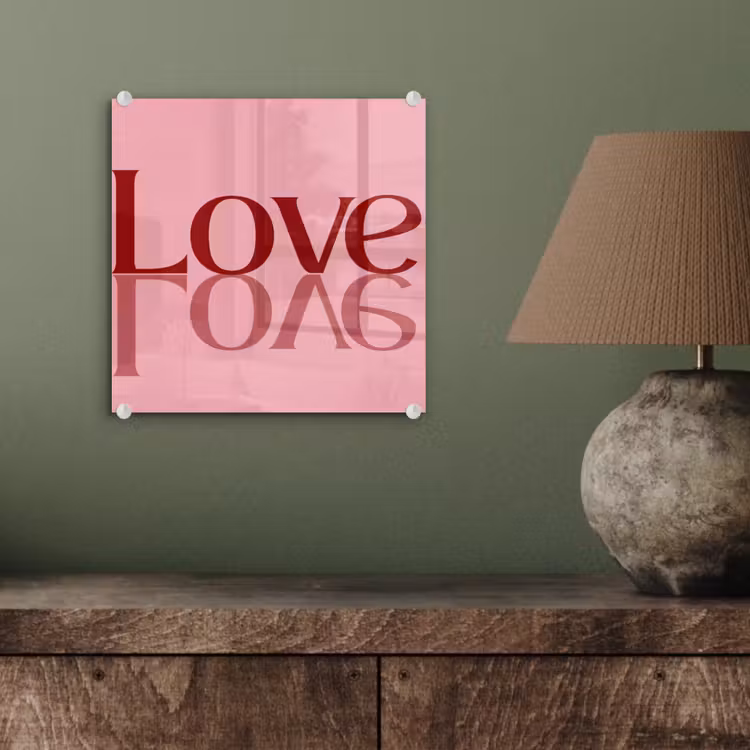 Love - Roze - Spiegeling plexiglas 5mm klein -sfeer3