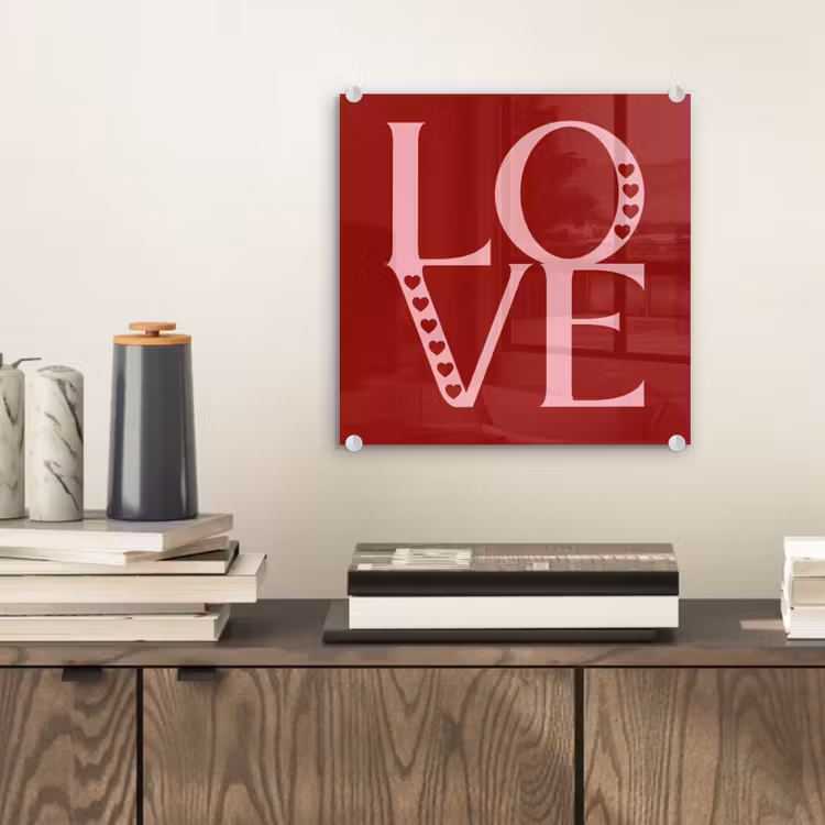 Love - Rood - Hatjes plexiglas 5mm klein -sfeer1