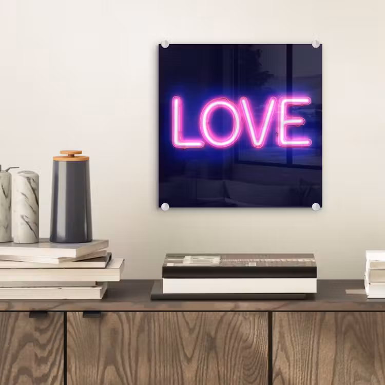 Neon - Love - Valentijn plexiglas 5mm klein -sfeer1