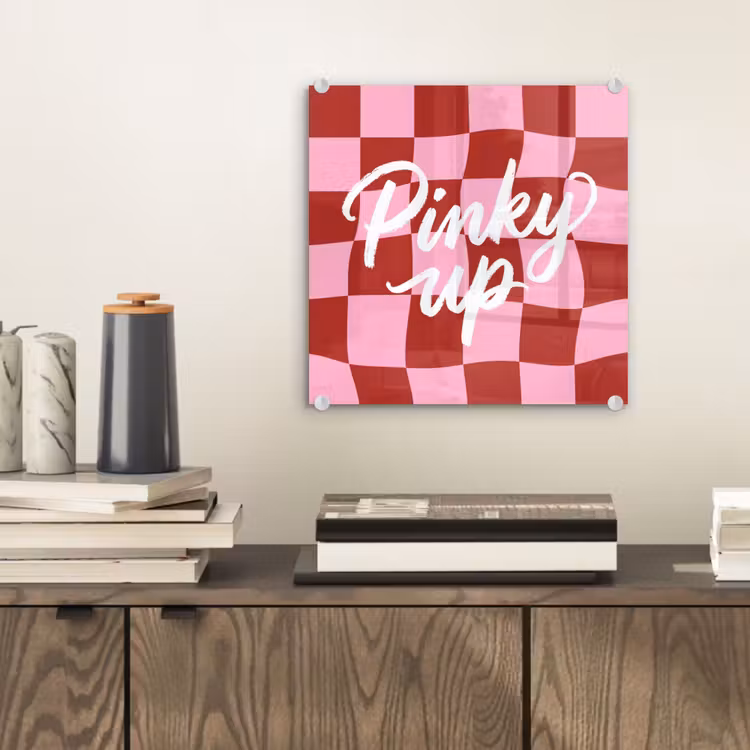 Pinky up - Geblokt - Bordeauxrood plexiglas 5mm klein -sfeer1
