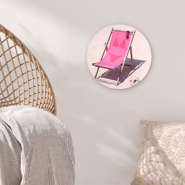 Glasbild Rund - Strand – Liegestuhl – Bademode – Sommer – Rosa - Strand - Ligstoel - Badkleding - Zomer - Roze Wandcirkel plexiglas klein