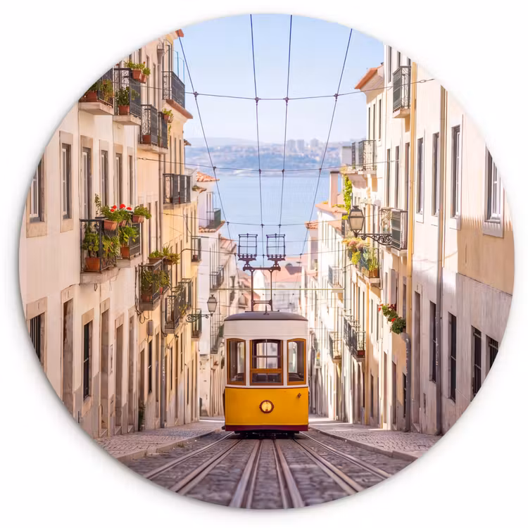 Glasbild Rund - Straßenbahn – Straße – Stadt – Architektur – Gelb - Tram - Straat - Stad - Architectuur - Geel Wandcirkel plexiglas klein