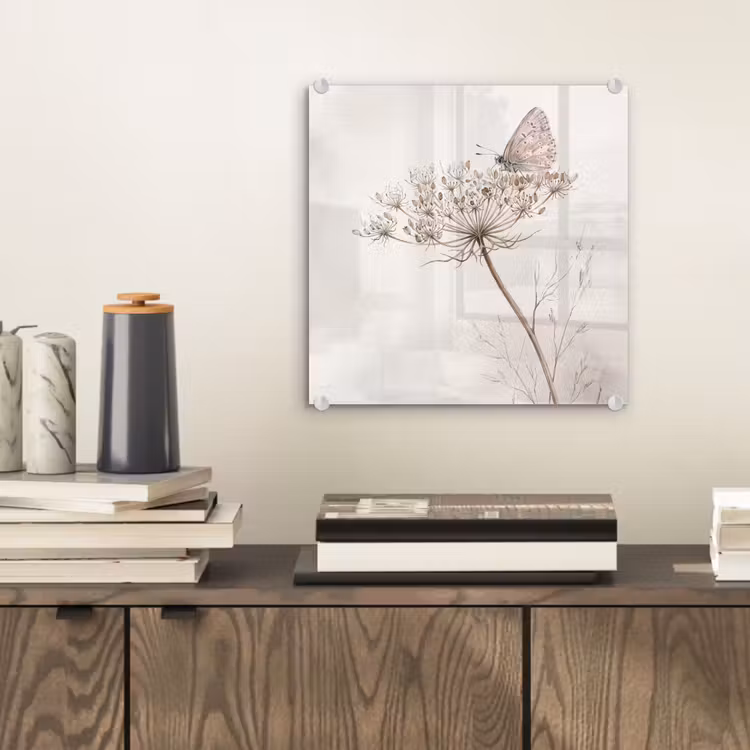 Vlinder - Bloem -Natuur - Beige plexiglas 5mm klein -sfeer1