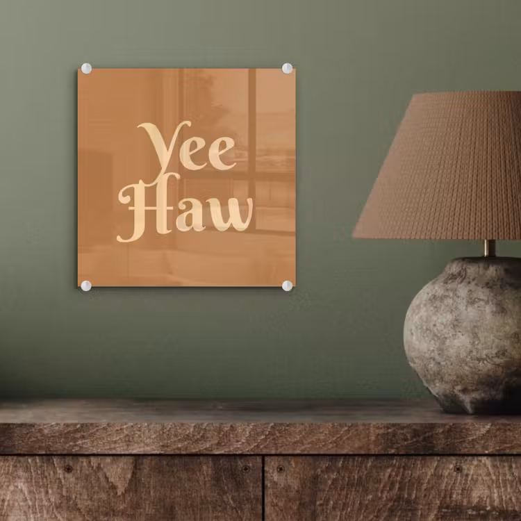 Yee haw - Bruin - Minimalistisch plexiglas 5mm klein -sfeer3